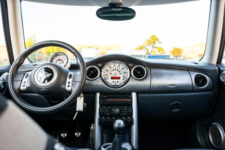 Why buy new? 3600-mile 2003 Mini Cooper S is for sale on BaT