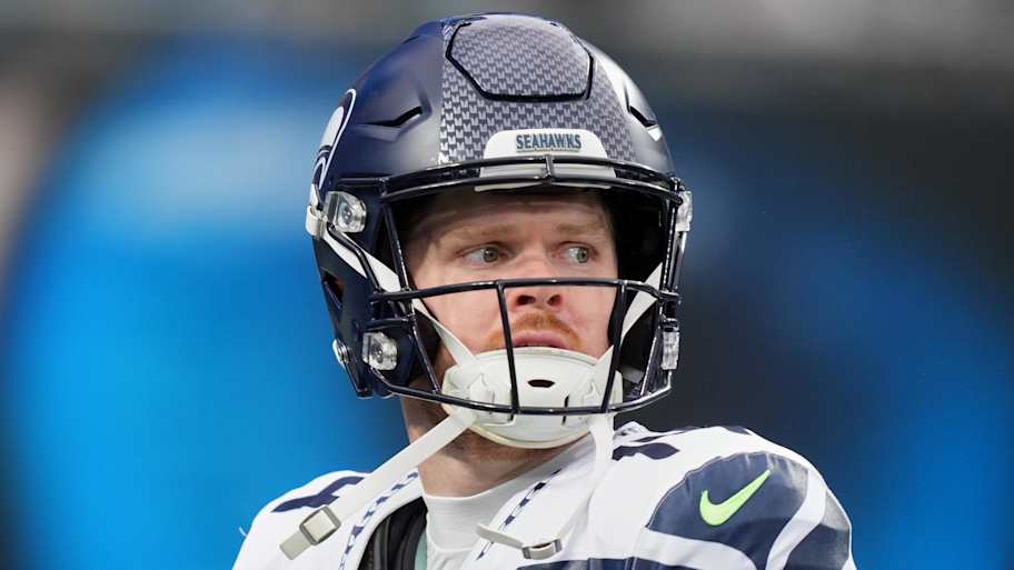 Report: Sam Darnold hasn’t thrown a single pass since landing on injury report<br><br>
