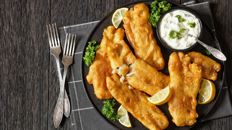 How to cook frozen fried fish in the air fryer (for extra crispy results)