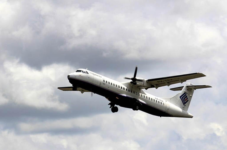 La aeronave fue fletada por el Ministerio de Pesca y los tres pasajeros que iban a bordo de la aeronave eran trabajadores de dicha cartera. Foto: Ilustrativa / Archivo / EFE