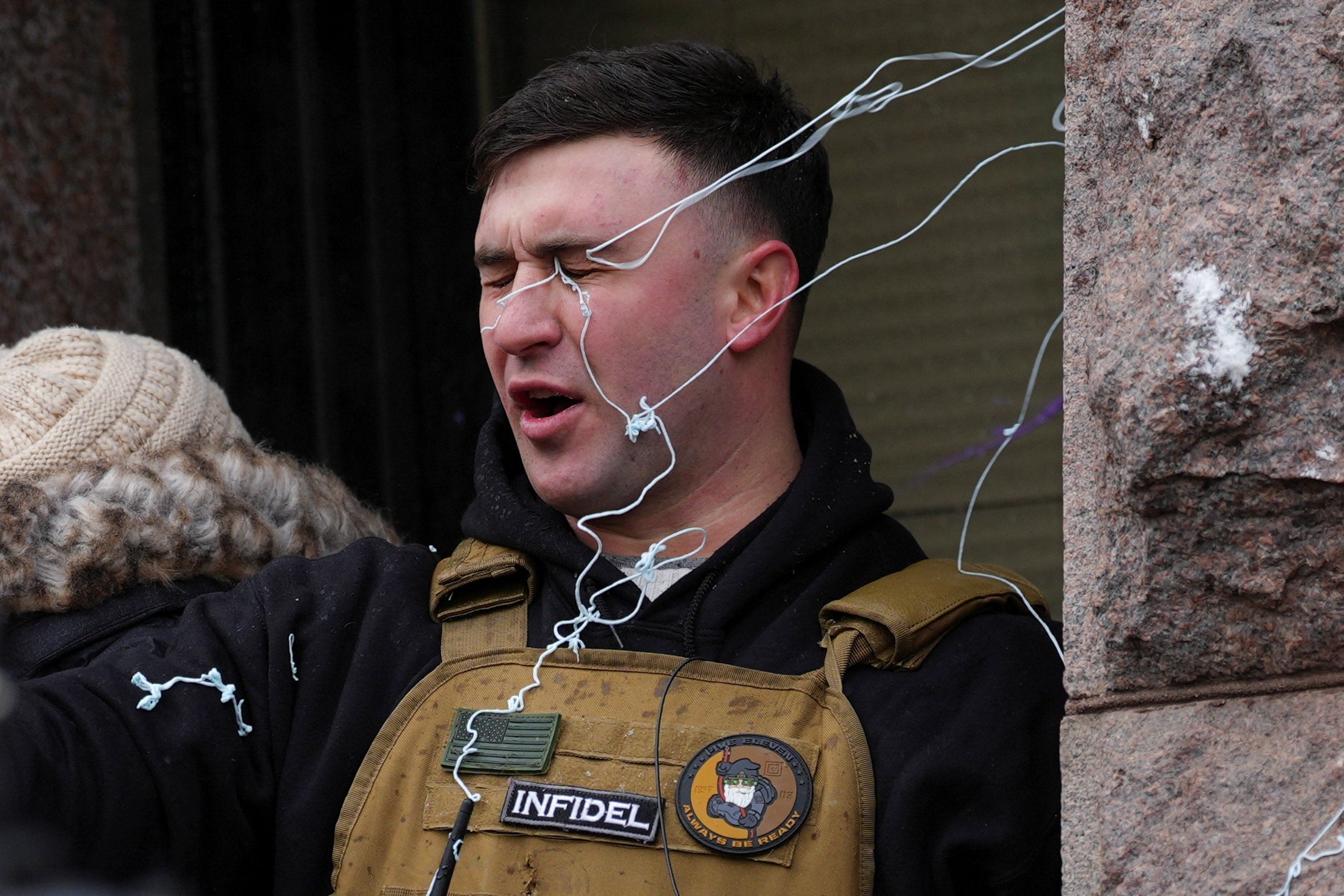 Protesters chase pardoned Jan 6 rioter from pro-ICE rally in Minnesota