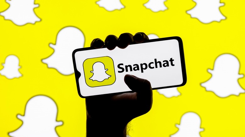 Why Snapchat isn't sending you notifications (and how to fix it)
