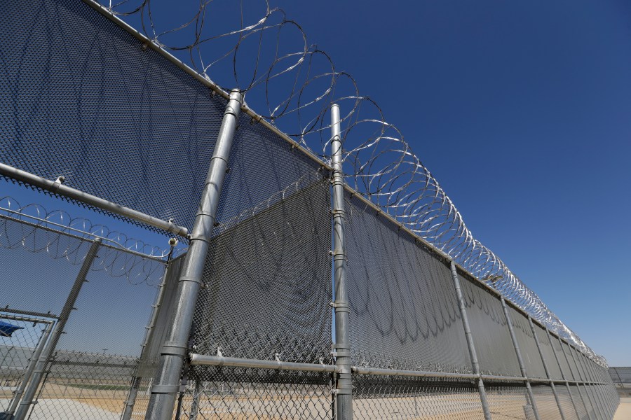 ICE confirms detention center in Salt Lake City, local leaders react<br>