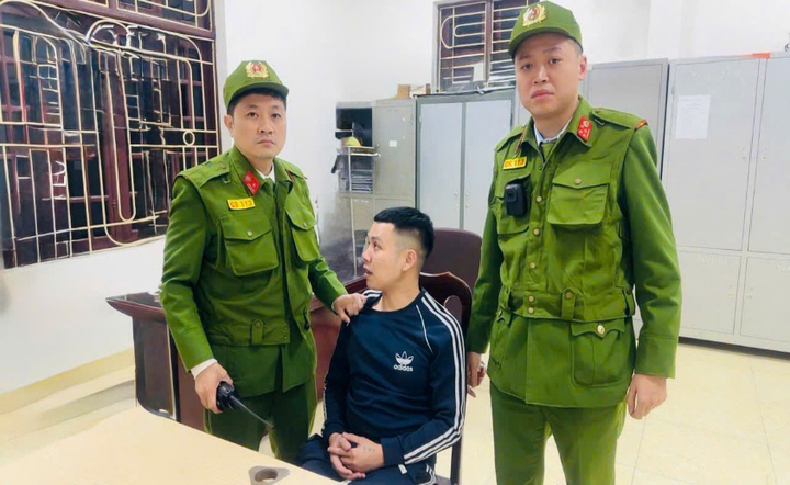 Công an Hà Nội bắt kẻ đốt nhà trọ do mâu thuẫn tình cảm