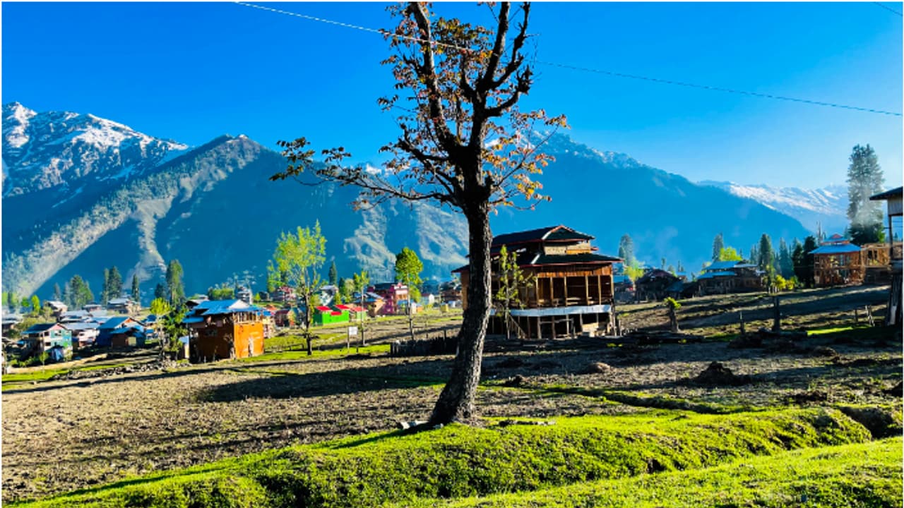 Jammu & Kashmir weather update today: Winter chill continues, is ...