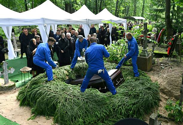 Over 163,000 Russian soldiers killed in Ukraine identified by media investigation<br>