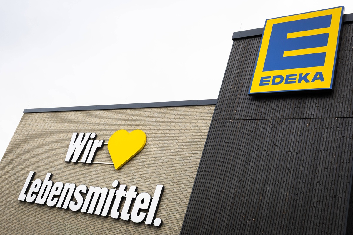 Edeka-Kunde greift zu Eigenmarken-Schoki – und ist sauer! „Gottlose Tafel“