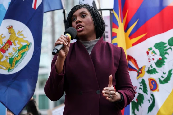 Hàng trăm người biểu tình tại London trước ngày phê duyệt “siêu đại sứ quán” Trung Quốc