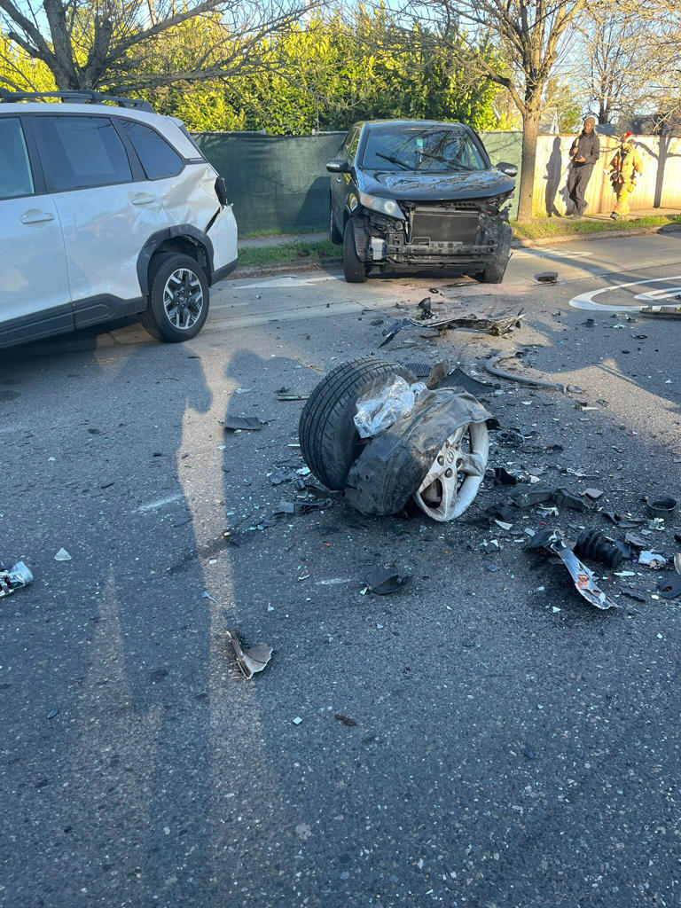 2 injured, driver charged with DUII after 2-car crash in NE Portland