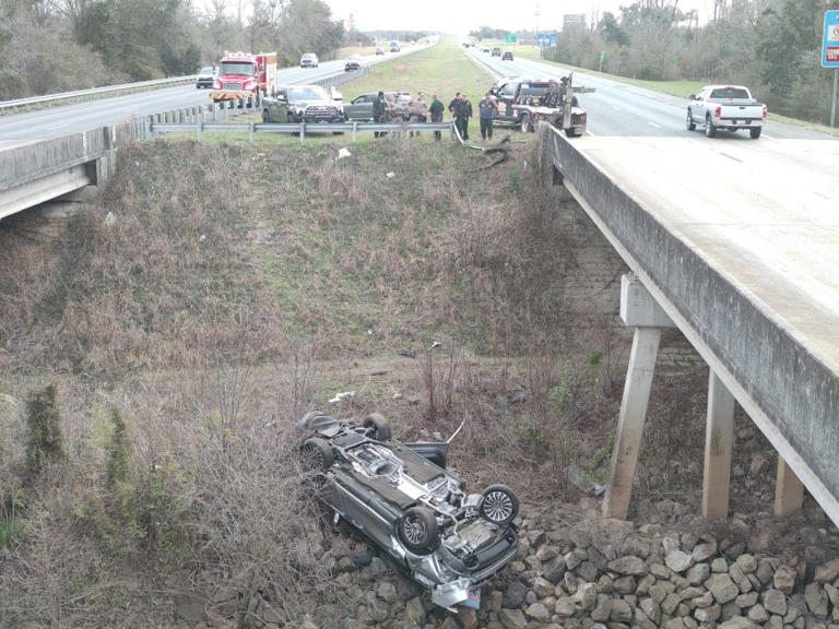 Two seriously injured in rollover crash in Jackson County