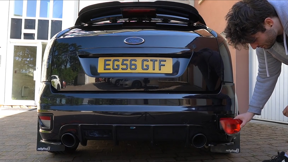 Euro reverse light installed on MK2 Focus ST