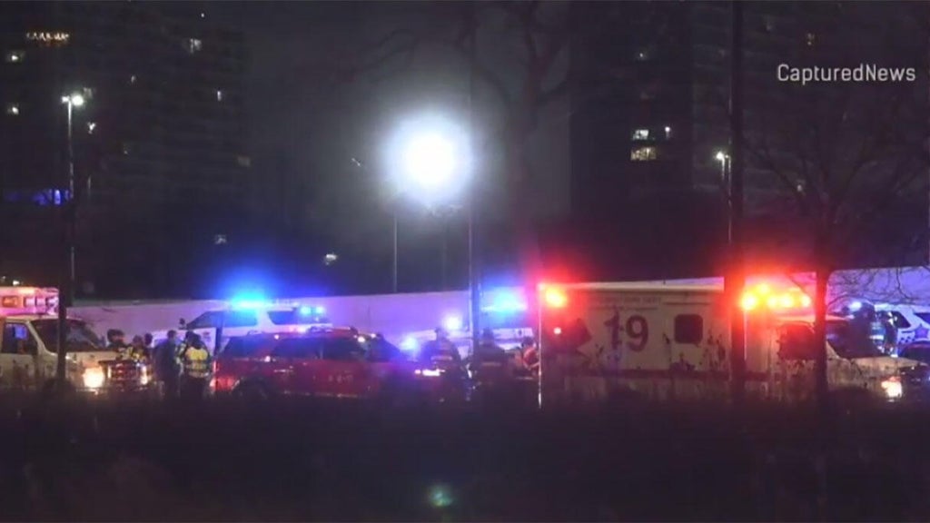 Woman killed in crash on DuSable Lake Shore Drive near Stevenson Expressway