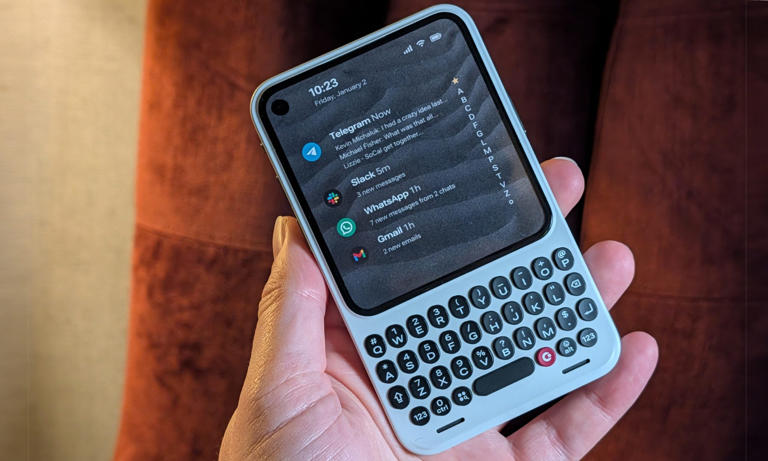 The Clicks Communicator just showed off its software, and it actually ...