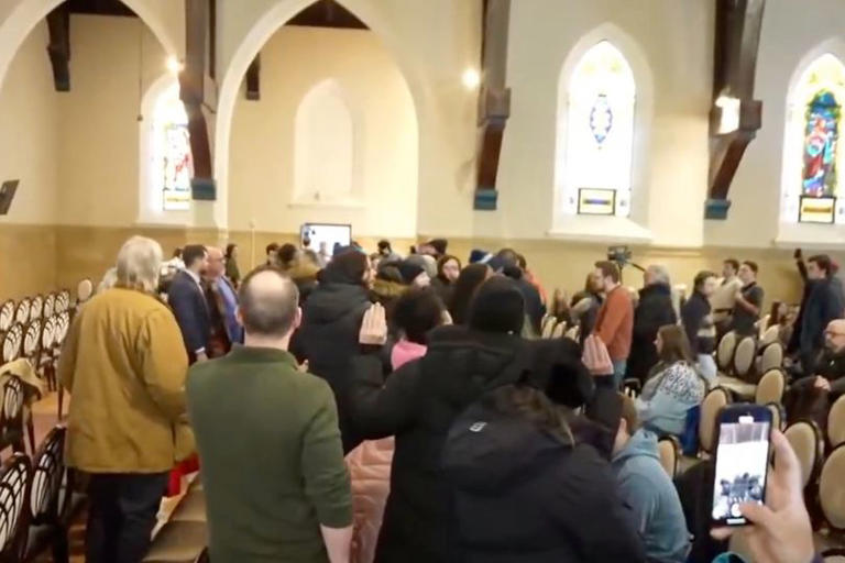Protesters interrupt Minneapolis church service over claims the pastor ...
