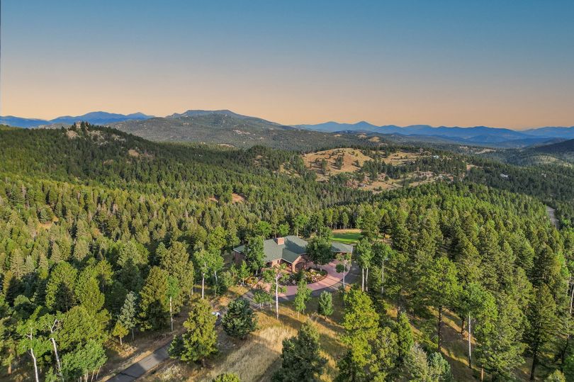 Denver's largest ranch house hits the market and comes complete with ...