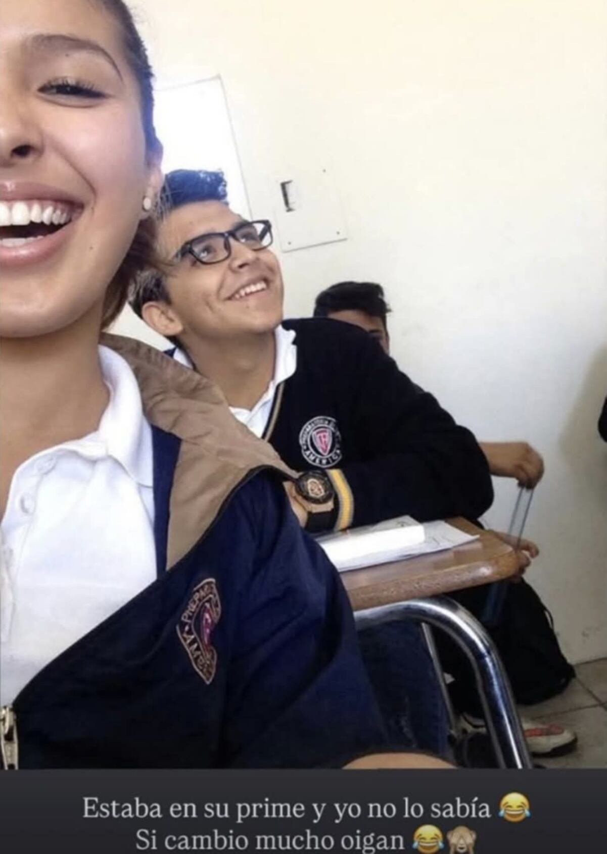 Christian Nodal y Lisa Fernanda Macías, novios durante la preparatoria. Fotos: X