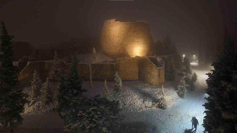 İSTANBUL’DA ETKİLİ OLAN KAR YAĞIŞI, ANADOLU YAKASI’NIN YÜKSEK KESİMLERİNDE VE ÖZELLİKLE SULTANBEYLİ’DEKİ TARİHİ AYDOS KALESİ ÇEVRESİNDE ADETA MEST EDEN GÖRÜNTÜLER OLUŞTURDU.