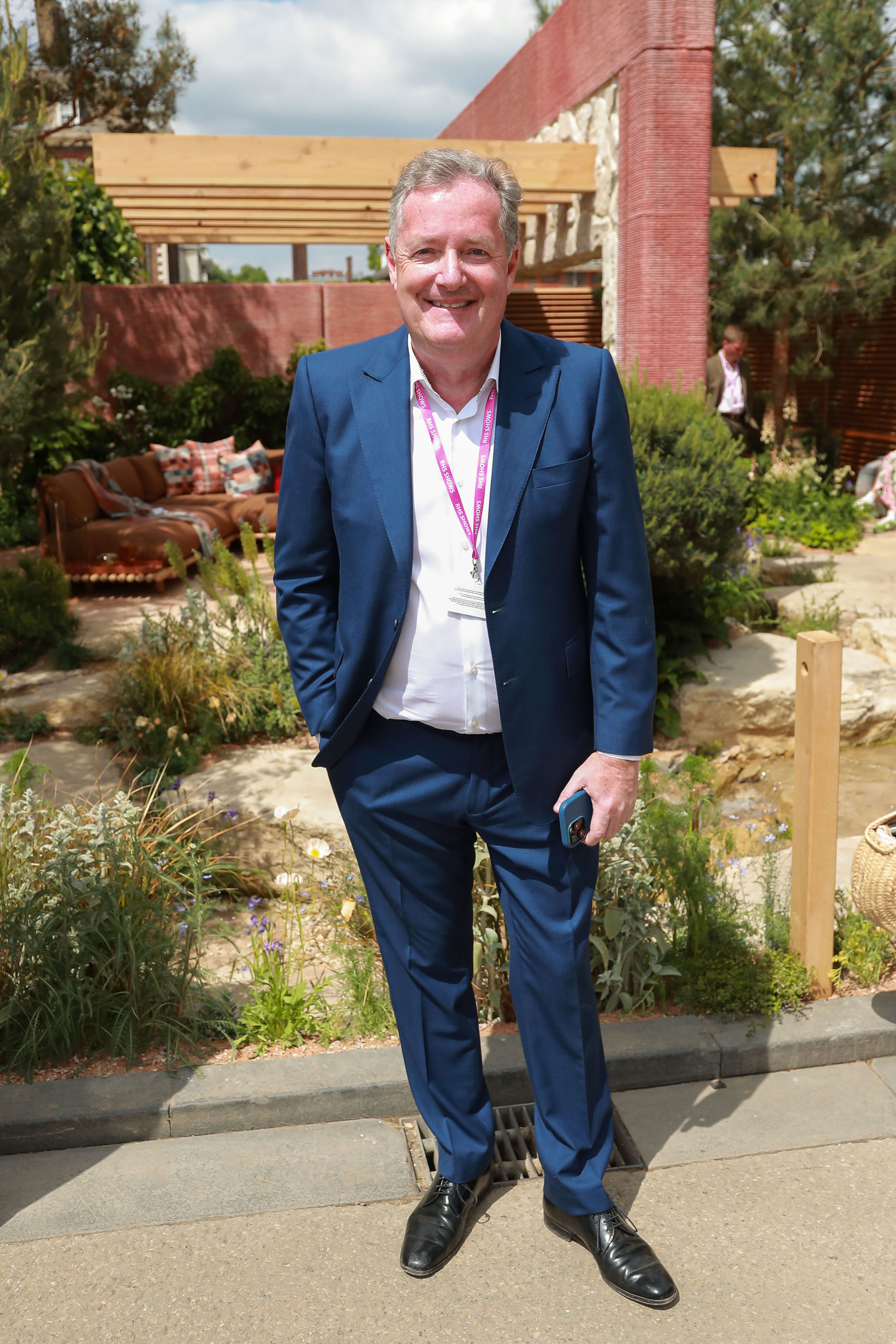 Piers Morgan, 60, hospitalized, will undergo hip replacement after ...