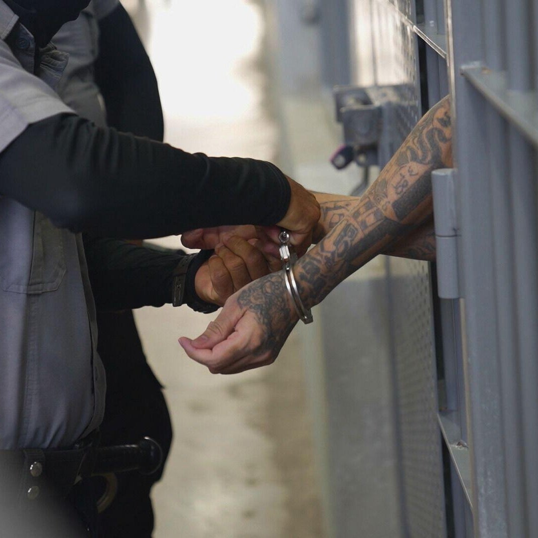 Men describe beatings in foreign prison after being deported from US