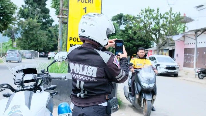 Sama-sama tilang elektronik, ini perbedaan ETLE statis dan handheld