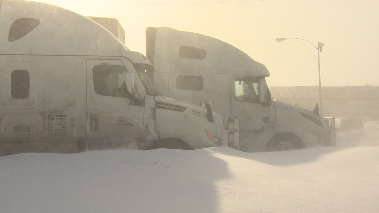 Stretch of Highway 1 near Headingley 'plugged up solid' amid hours-long ...