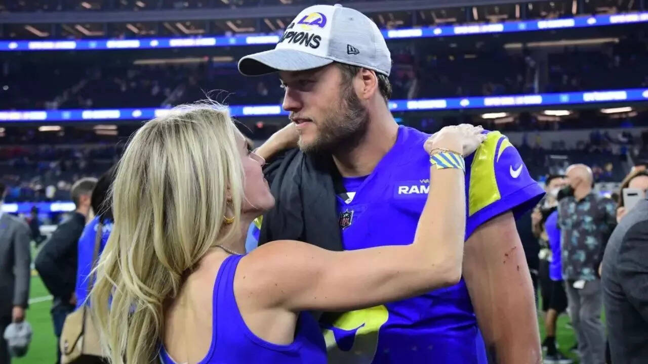 Matthew Stafford’s wife and four daughters wow Chicago crowds with ...