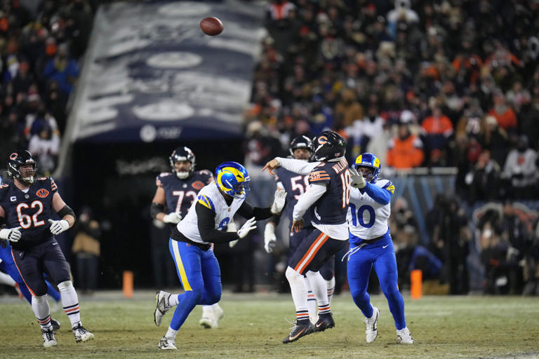 Watch: Caleb Williams throws stunning last-second touchdown pass to ...