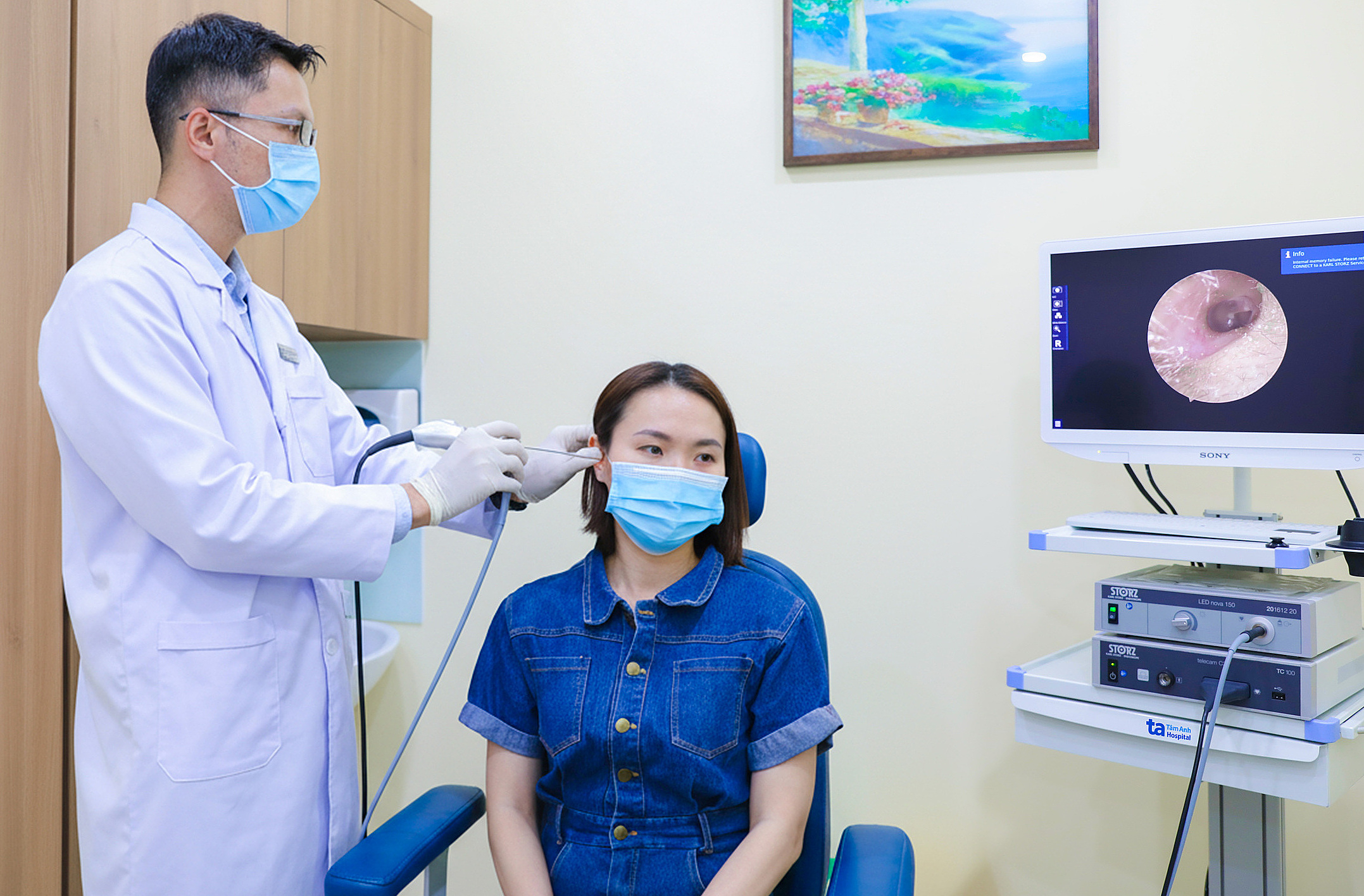 Vì sao càng ngoáy tai càng ngứa?