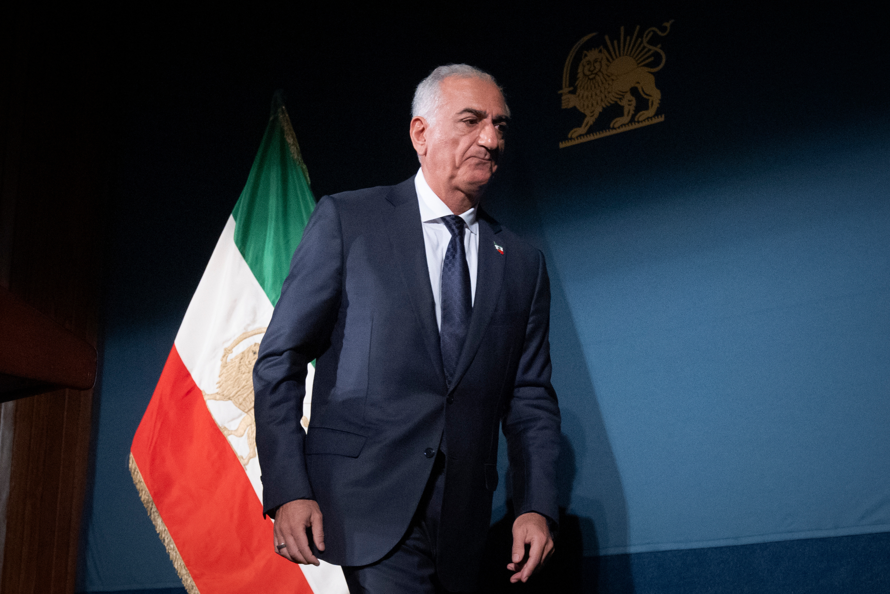 Trump prometió a los iraníes que Estados Unidos los rescataría. Algunos se sienten traicionados.