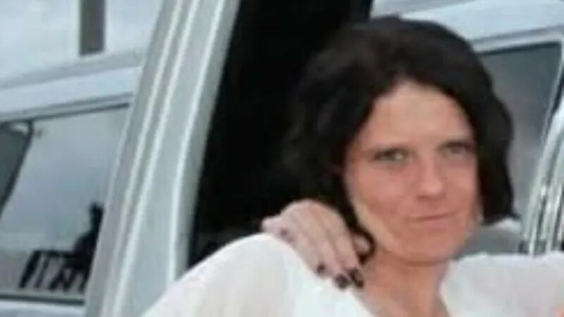 Tributes paid to 'beautiful' Natasha Smith who died while sleeping ...