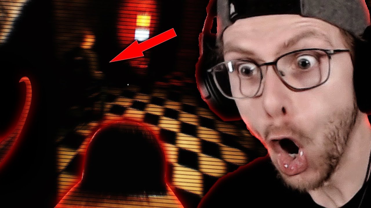 Playing as my favourite animatronic | Five Nights at Freddy's simulator
