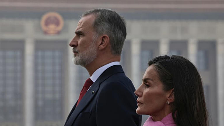 Felipe VI y la reina Letizia expresan su dolor por el accidente de Adamuz y  cancelan su agenda