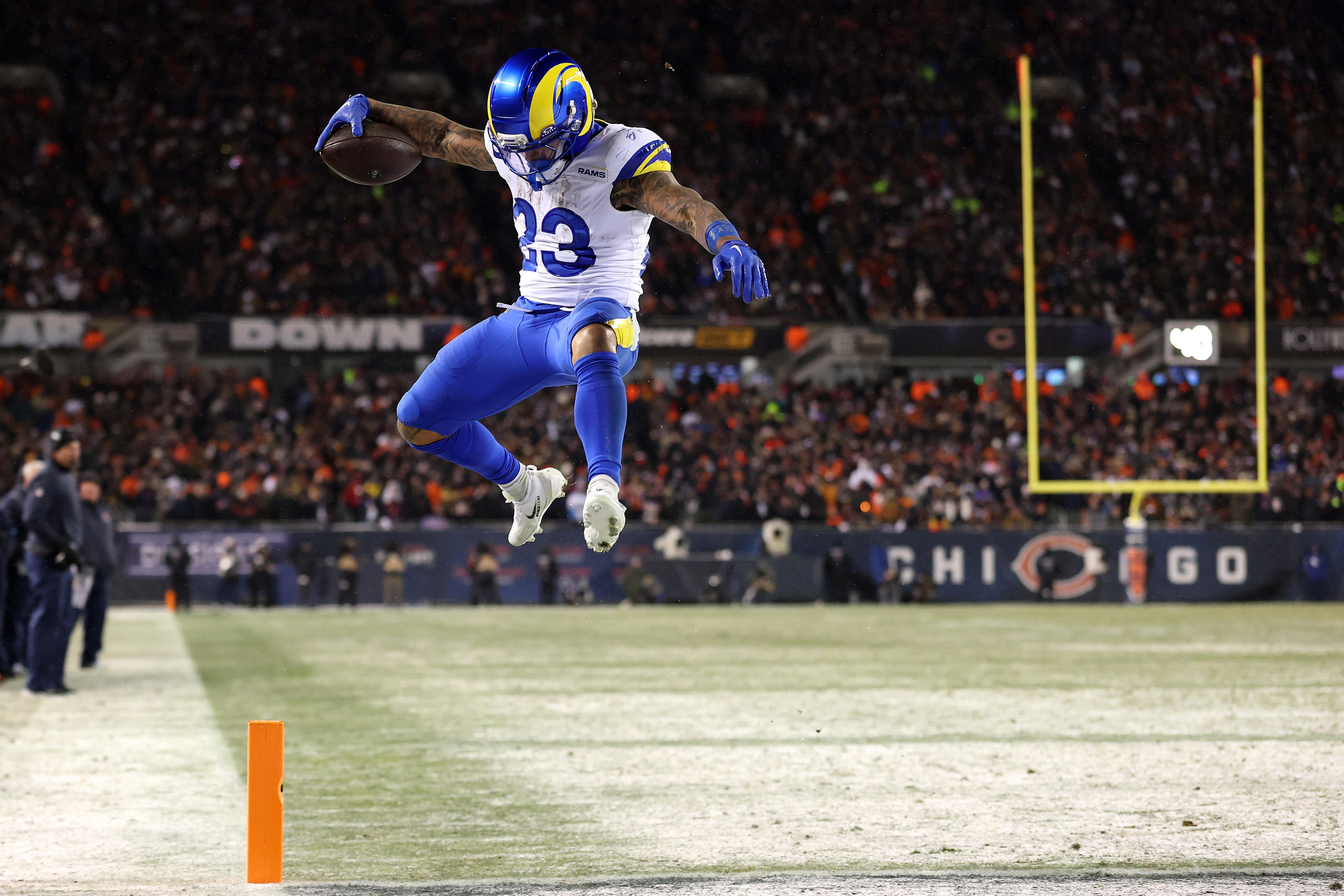 Kyren Williams becomes 5th Rams RB with 2 TDs in a playoff game