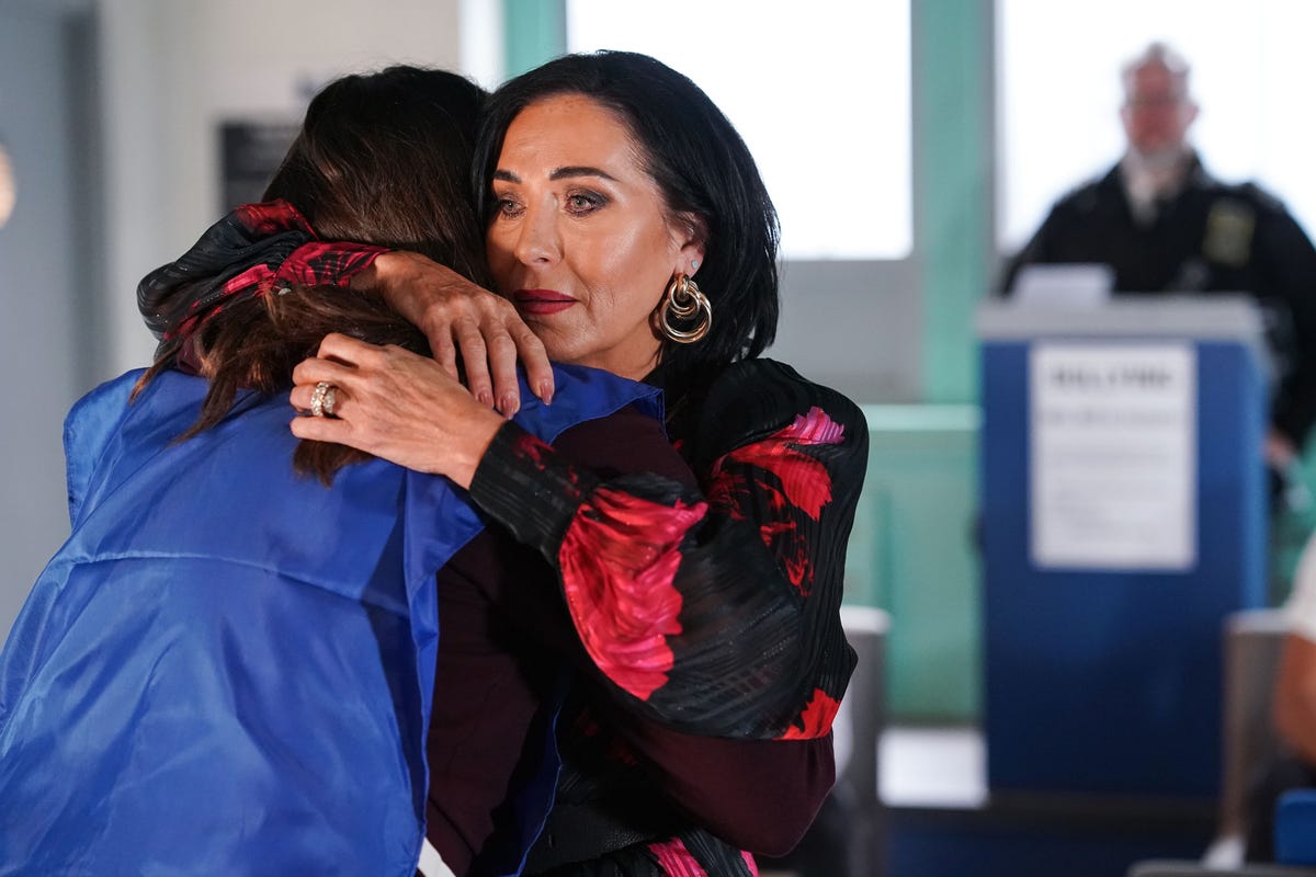 EMBARGOED UNTIL 13/01/2026 00:01 Zoe Slater, Kat Slater, EastEnders 