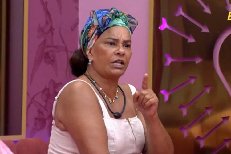 BBB26: Solange Couto revela que foi 'roubada' por Pedro dentro do reality