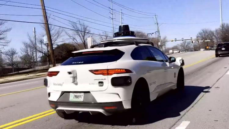 How Connected Vehicle Technology Could Significantly Decrease Traffic