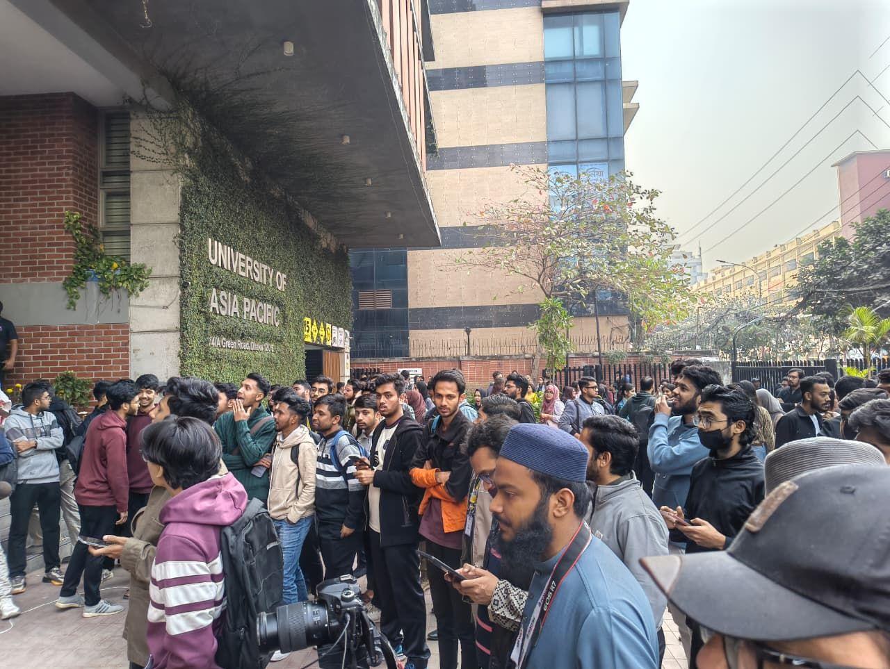 ধর্ম অবমাননার অভিযোগে বিশ্ববিদ্যালয় শিক্ষককে বহিষ্কার, কী ঘটেছিল?