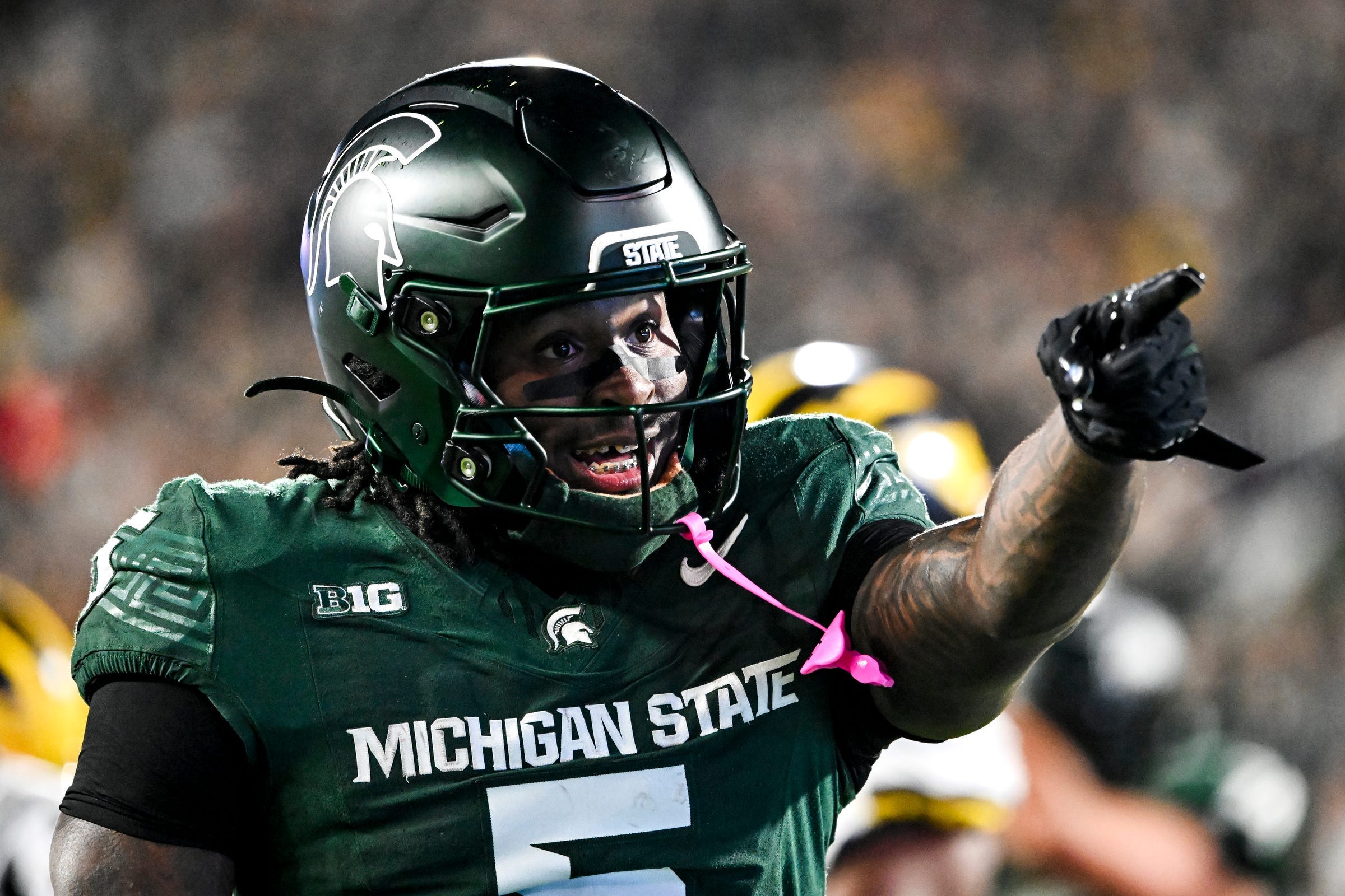 MSU football leading rusher transfers to SEC school