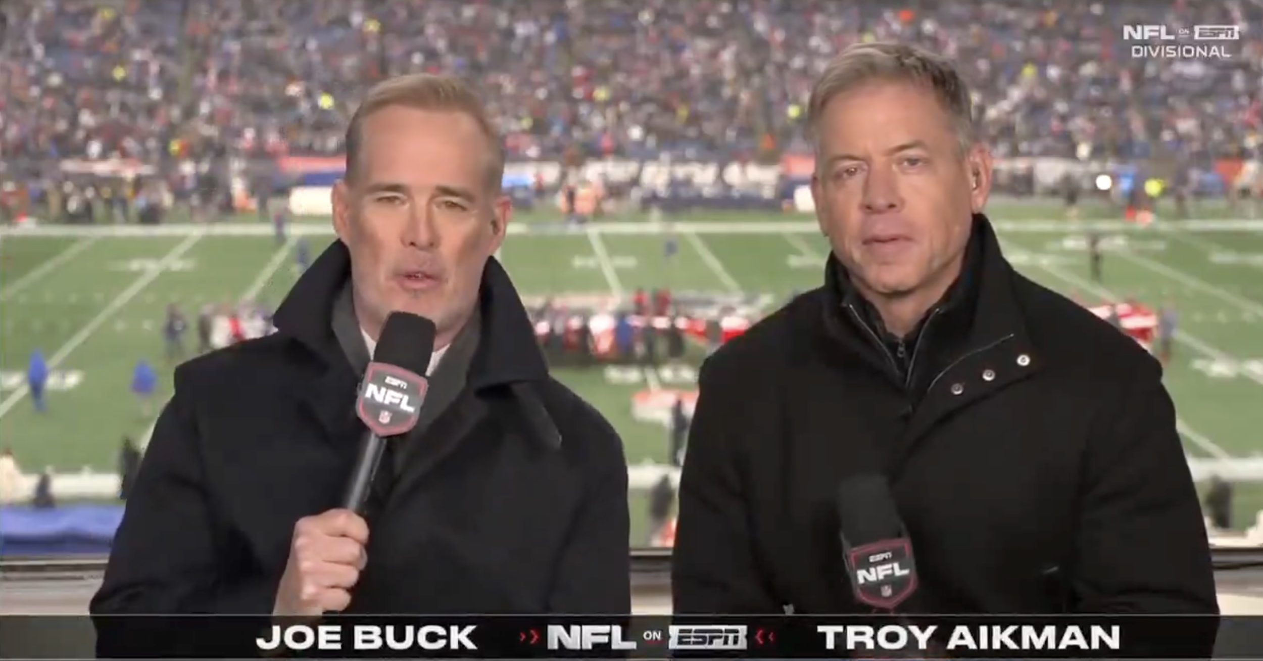 ESPN announcers praised for performance