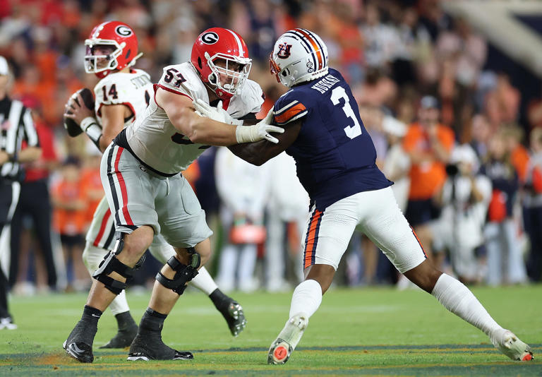 Experts predict who Detroit Lions will pick No. 17 in NFL mock drafts