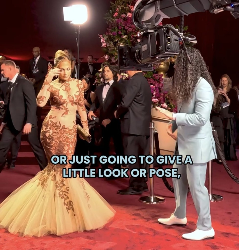 Director responds to claims Jennifer Lopez was 'rude' on red carpet at ...