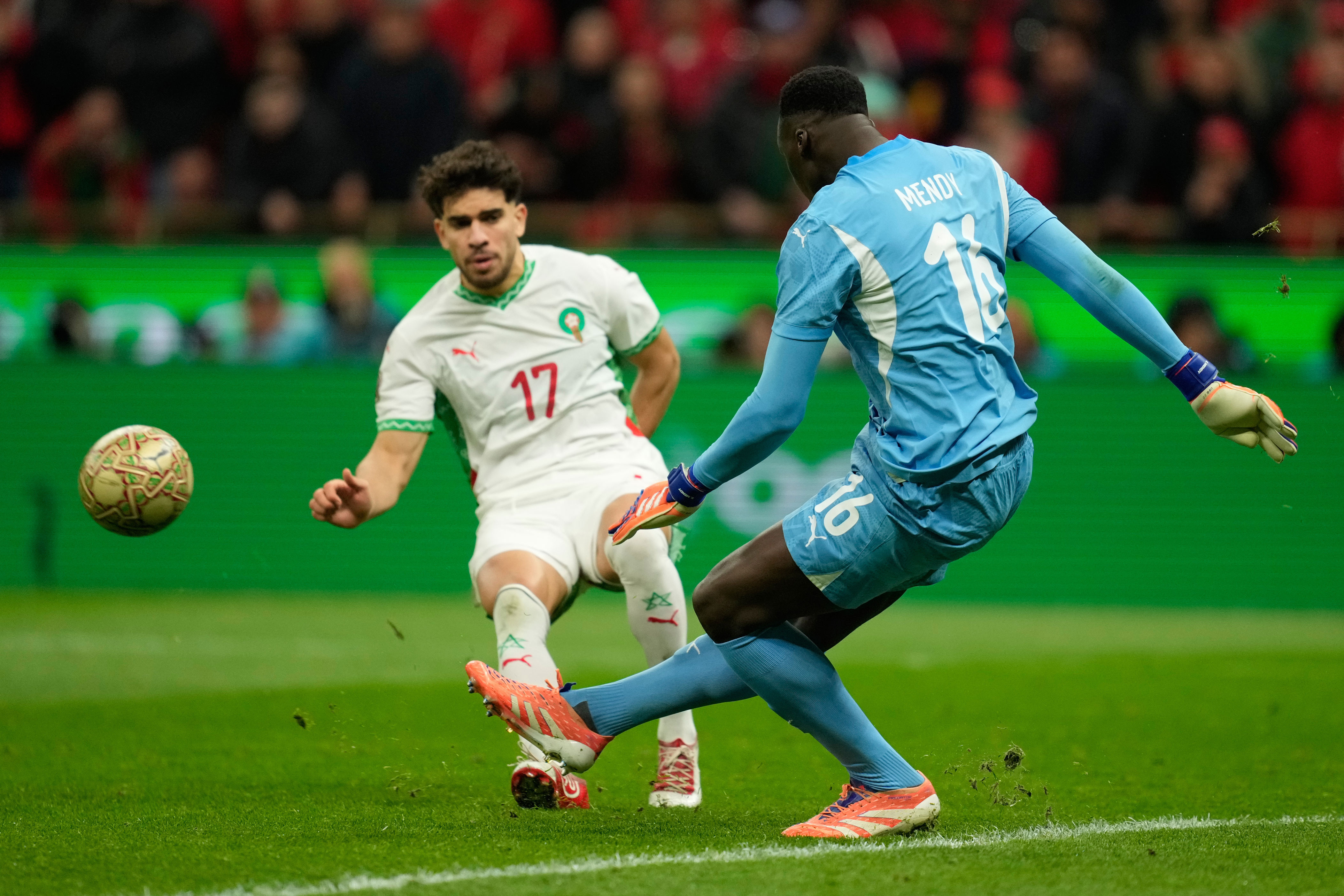 La pelea por la toalla que convirtió al portero suplente de Senegal en héroe nacional en la Copa Africana