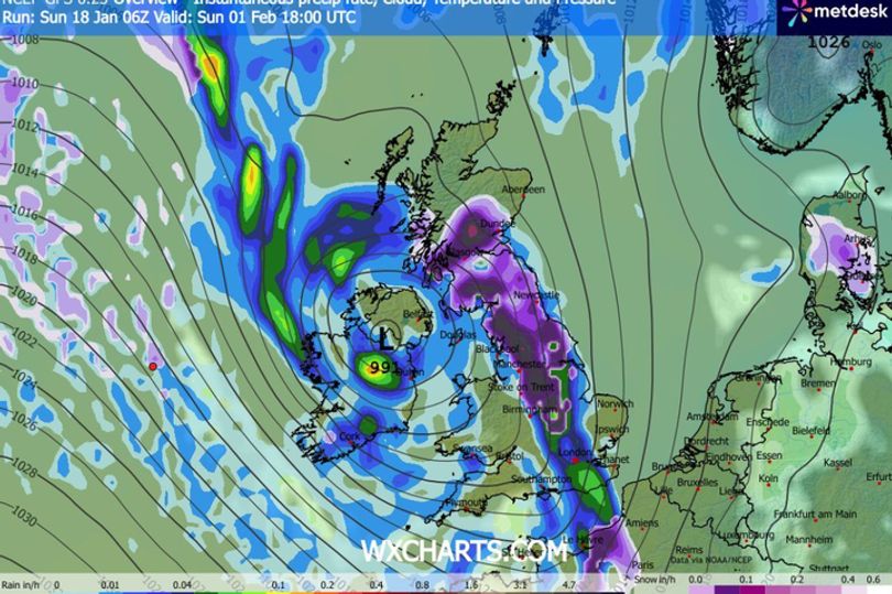 Weather maps show exact date UK to be buried as 58cm blizzard hits with ...