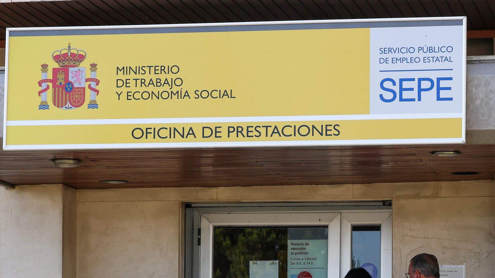 El SEPE ofrece una ayuda de 480 euros a los desempleados que no han ...