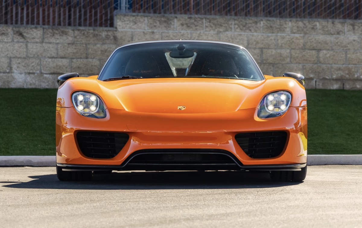 845-mile Porsche 918 Spyder sells for record $6.05 million