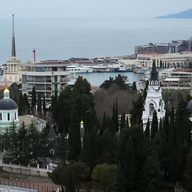 Russia gives US man 5-year prison term, accusing him of transporting ...