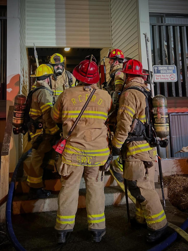 Cave Spring apartment fire leaves seven displaced