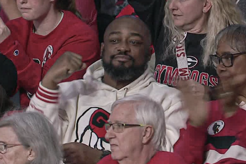 Mike Tomlin's appearance after Steelers exit gets NFL fans talking