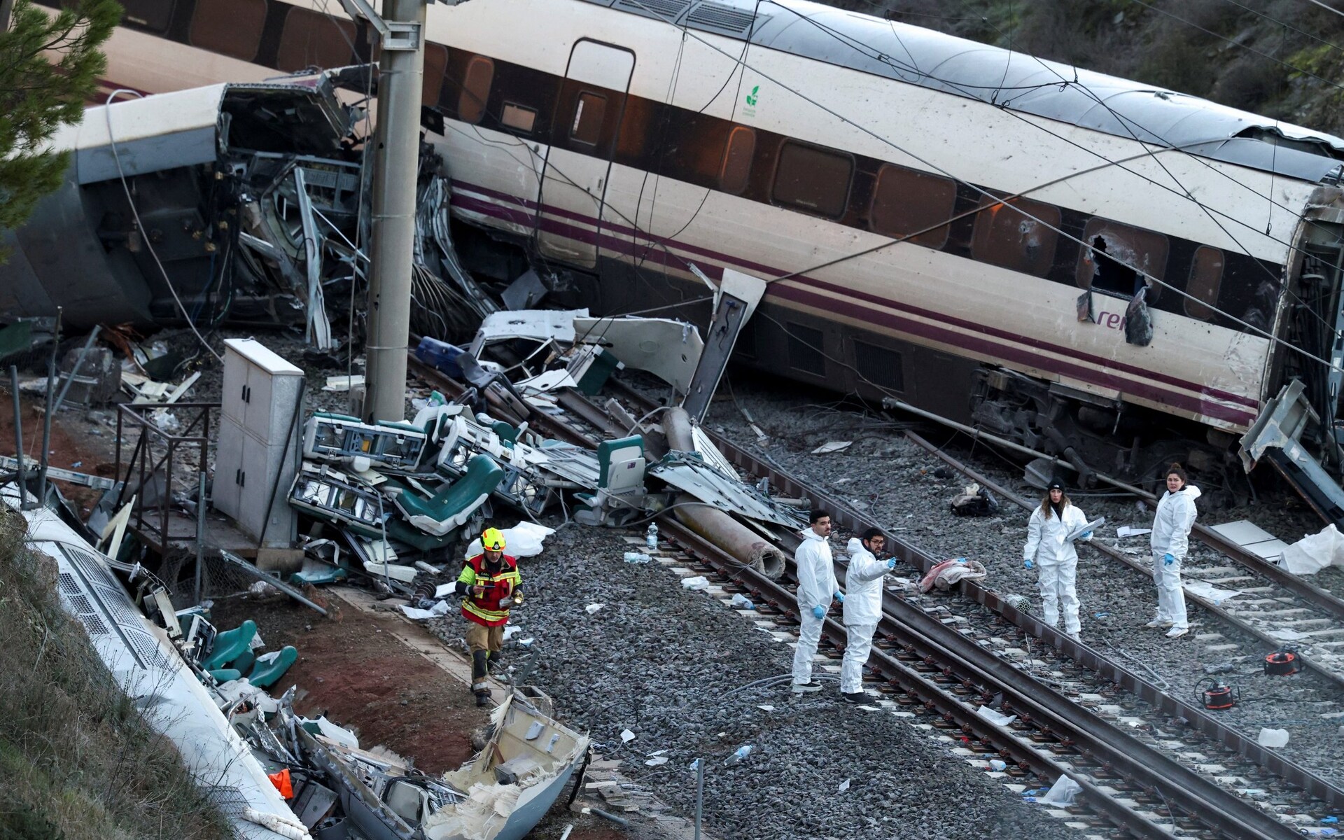 Spanish train crash caused by 