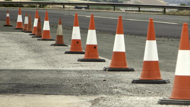 Overnight lane, ramp closures scheduled for Watterson Expressway; here ...